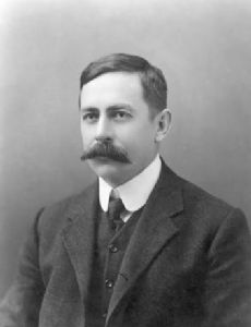 Littleton Groom