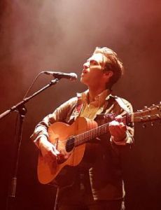 Andrew Combs (musician)