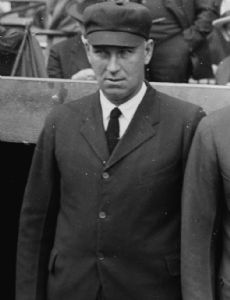 Bob Hart (umpire)