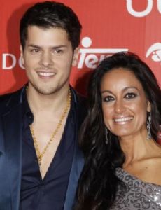 Rita Guerra and Mickael Carreira