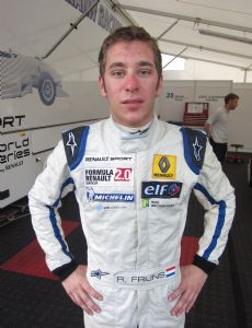 Robin Frijns