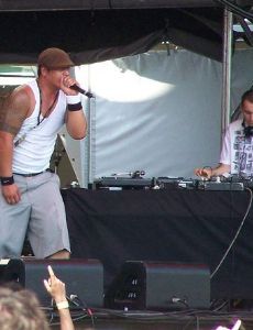 Scribe (rapper)