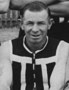 Dick Russell (footballer)