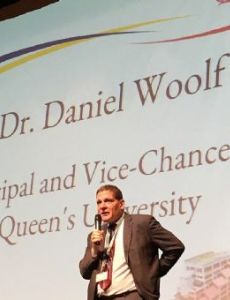 Daniel Woolf