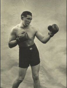 Tommy Davies