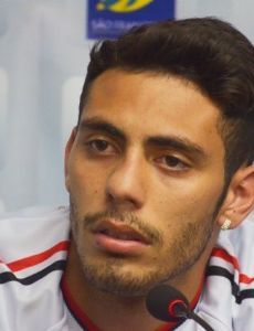 Dimba (footballer born 1992)