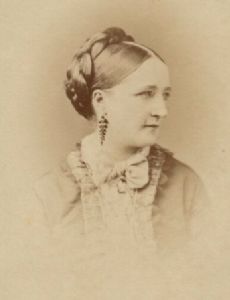 Agnes Kelly Robertson