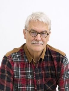 Peter Esdaile