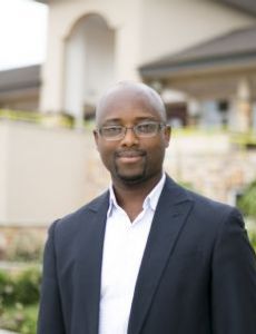 Gordon Adomdza