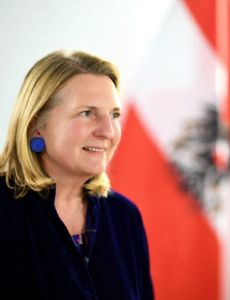 Karin Kneissl