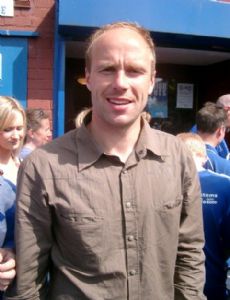Neil MacFarlane (footballer)