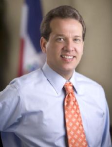 Victor Bisono