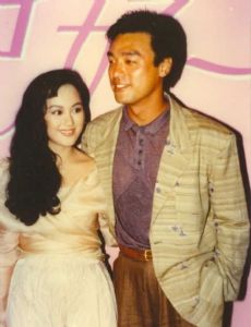 Teresa Cheung and Kenny Bee