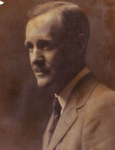 Robert D. Farquhar