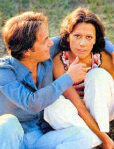 Dina Sfat and Paulo José