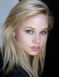Makenzie Leigh