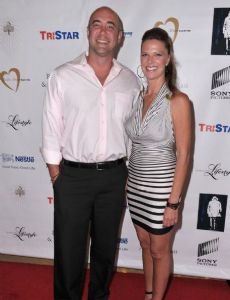 Mo Collins and Alex Skuby