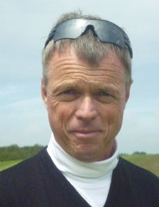 Gary Wolstenholme
