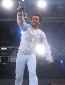 Dero Goi