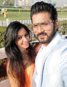 Mrunal Jain and Sweety Jain