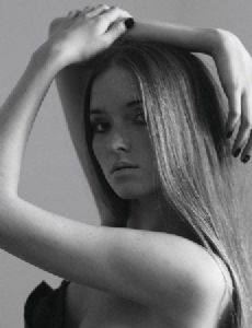 Nina-Maria De Raadt