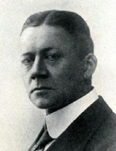 Peter Holm (museum director)
