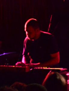 Com Truise