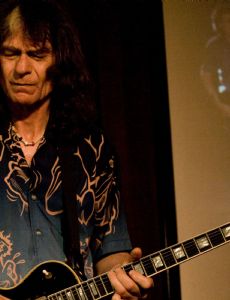 Dave Lambert (English musician)