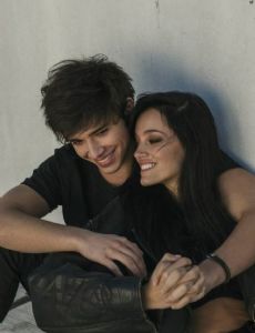 Oriana Sabatini and Julian Serrano