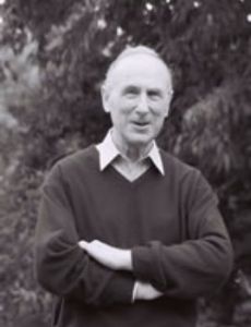 Michael Curtis (journalist)
