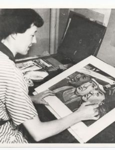 Elizabeth Olds