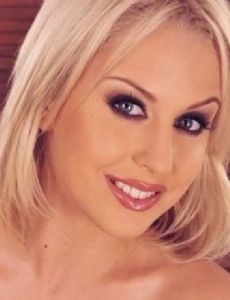 Mandy Dee