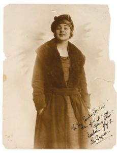 Isabel Letham