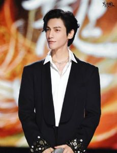 Luo Yunxi