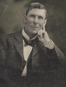 Bland Holt