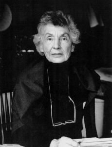 Polly Thayer Starr
