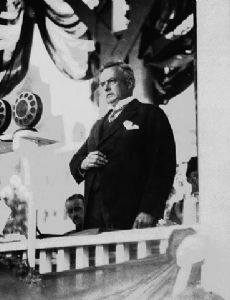 Leonard Percy de Wolfe Tilley