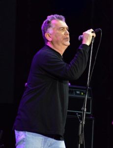 Zoran Kostić (musician)