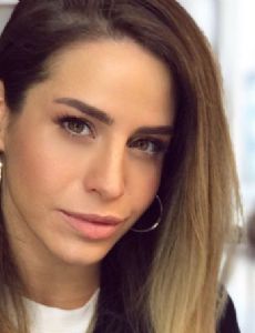 Büsra Pekin