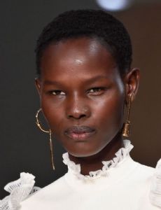 Shanelle Nyasiase
