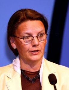 Ingjerd Schou
