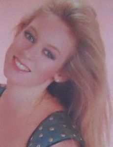 Lee Anne Loomis