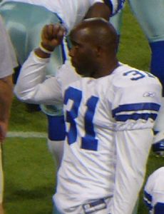 Roy Williams (safety)