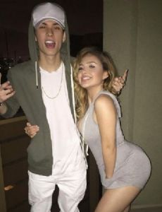 Nathalie Paris and Carter Reynolds