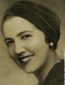 Alicia Cañas