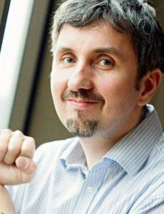 Piotr Dziubek