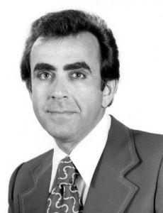 Tim Deratany
