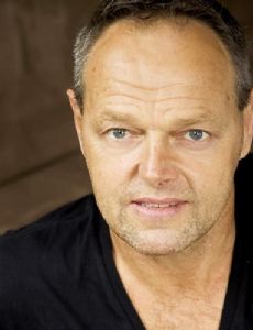 Bruce Hopkins