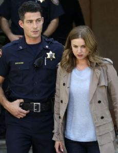 Emily VanCamp and Brian Hallisay