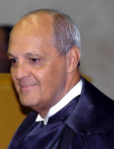 Carlos Alberto Menezes Direito
